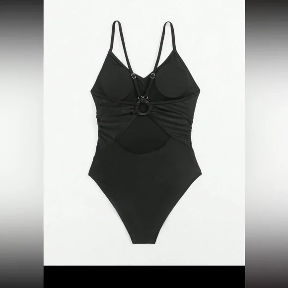 Bathing suit - Picture 2 of 2